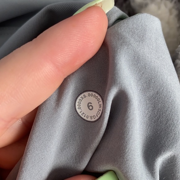 Lululemon Stretch High Rise 7/8 Length Pant 27” - Picture 5 of 5